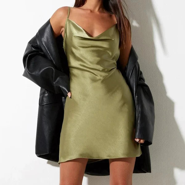Velanora Dress | Soepele Satijnen Jurk