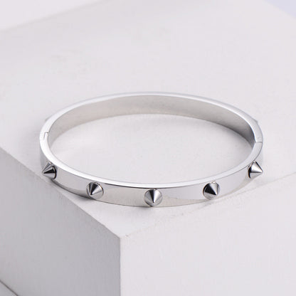 Dames RVS Armband met Studs Elegant Zilverkleurig