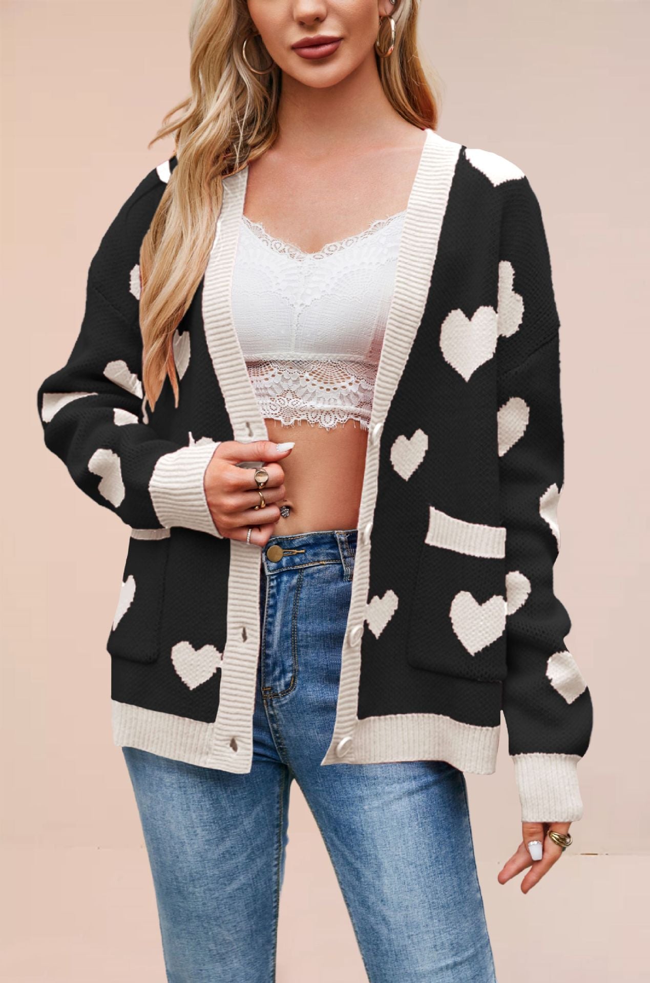 Dames Gebreide Vest met Hartjes en Contrasterend Detail