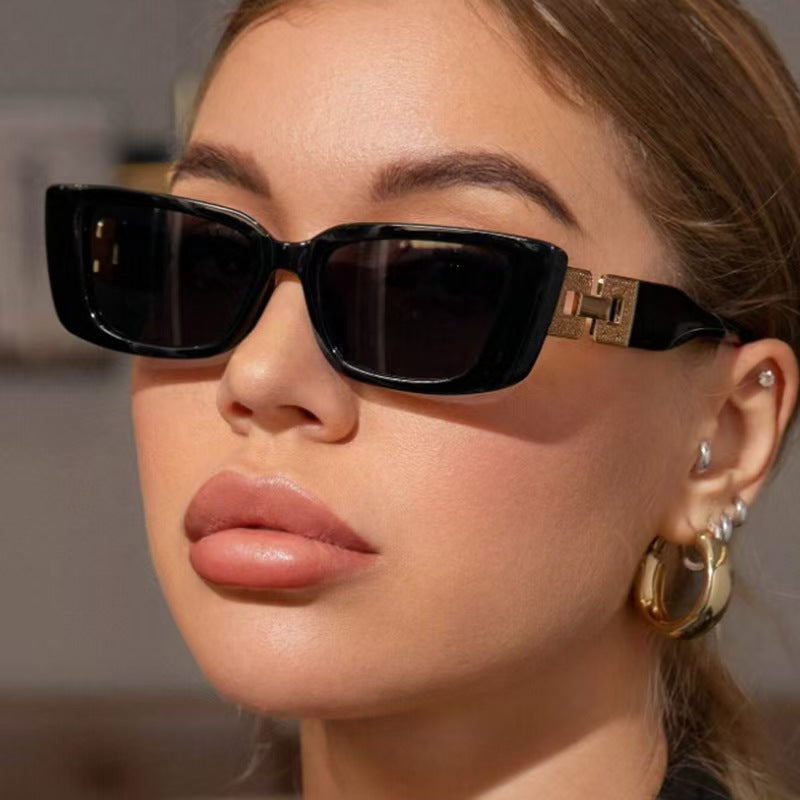 Dames Zonnebril Vierkant Montuur Goudkleurig Frame