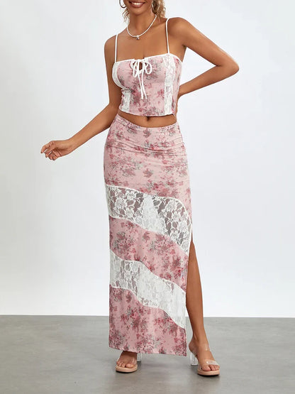 Vrouwelijke Thania Set Stijlvol en Elegант