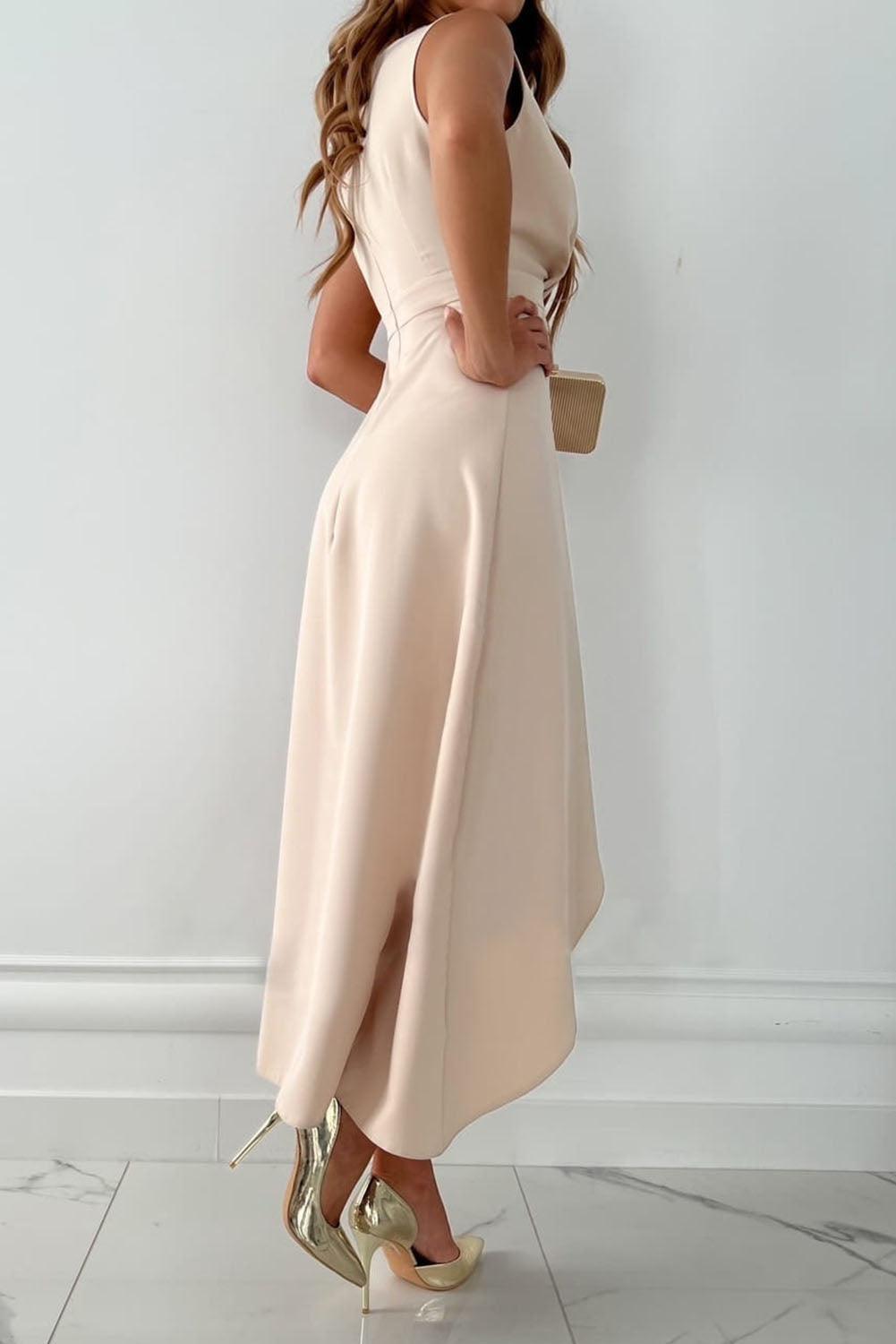 Maxi-ilta-asu - hihaton - epäsymmetrinen helma - elegantti juhlamekko
