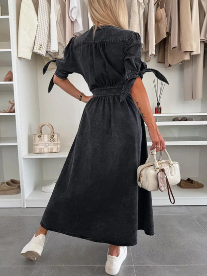 Clarissa | Abito in denim alla moda