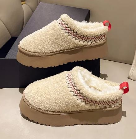 Vrouwenschoenen met Kunstbont Wintercollectie