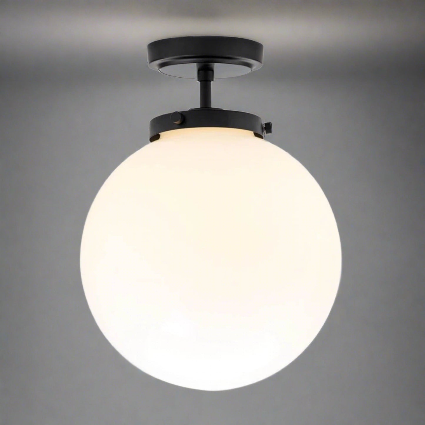 Stijlvolle Bolvormige Plafondlamp Modern Design