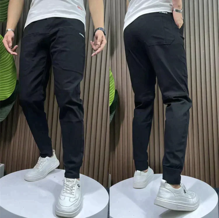 Imane | Stretch cargo broek in de kleur Zwart voor heren in Outdoor stijl geschikt voor alle seizoenen.