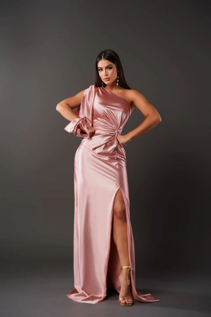 Anna™ - Elegante Satijnen Avondjurk met Split