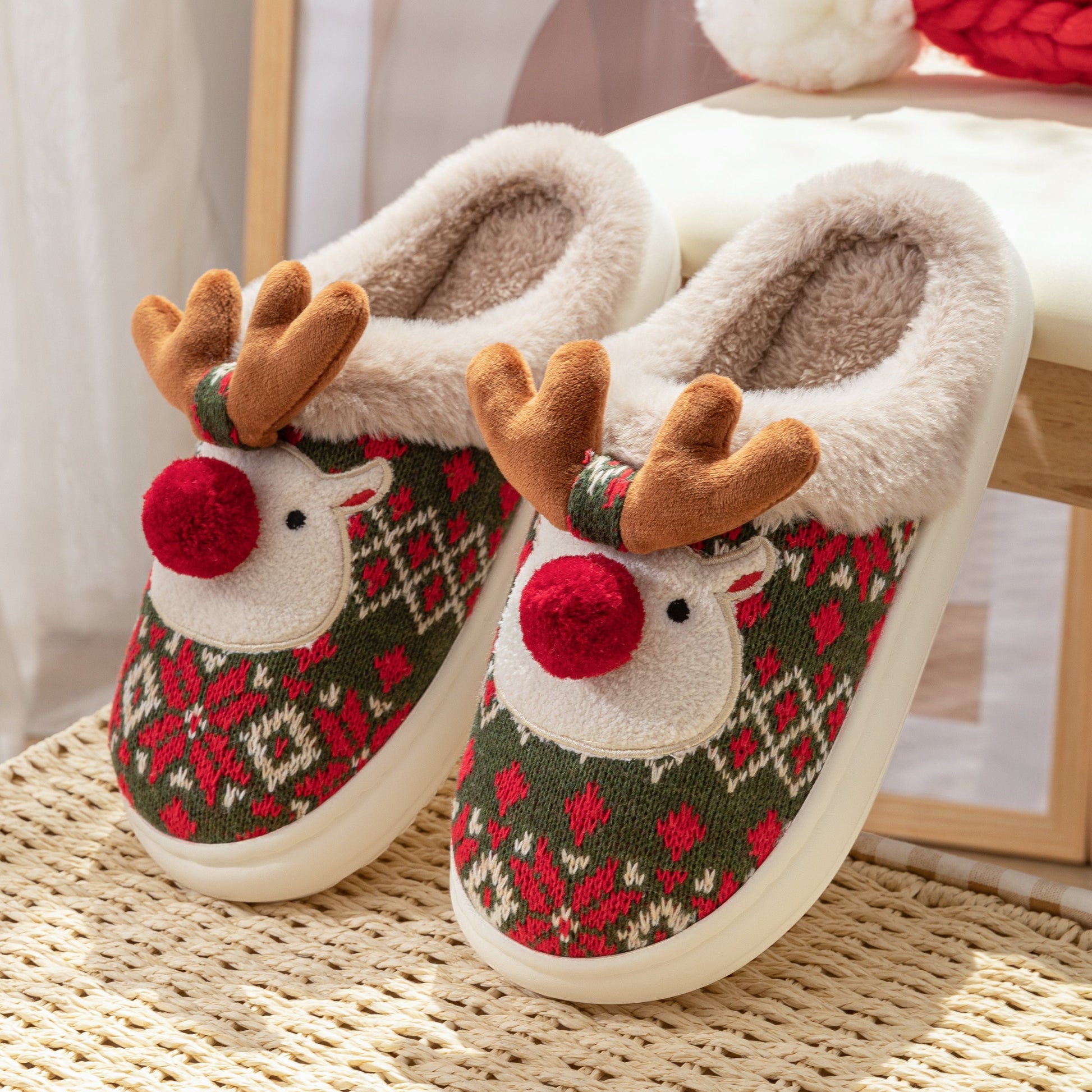 Kerst Sloffen Rendier Pluche Warm en Gezellig - Mode Vibes