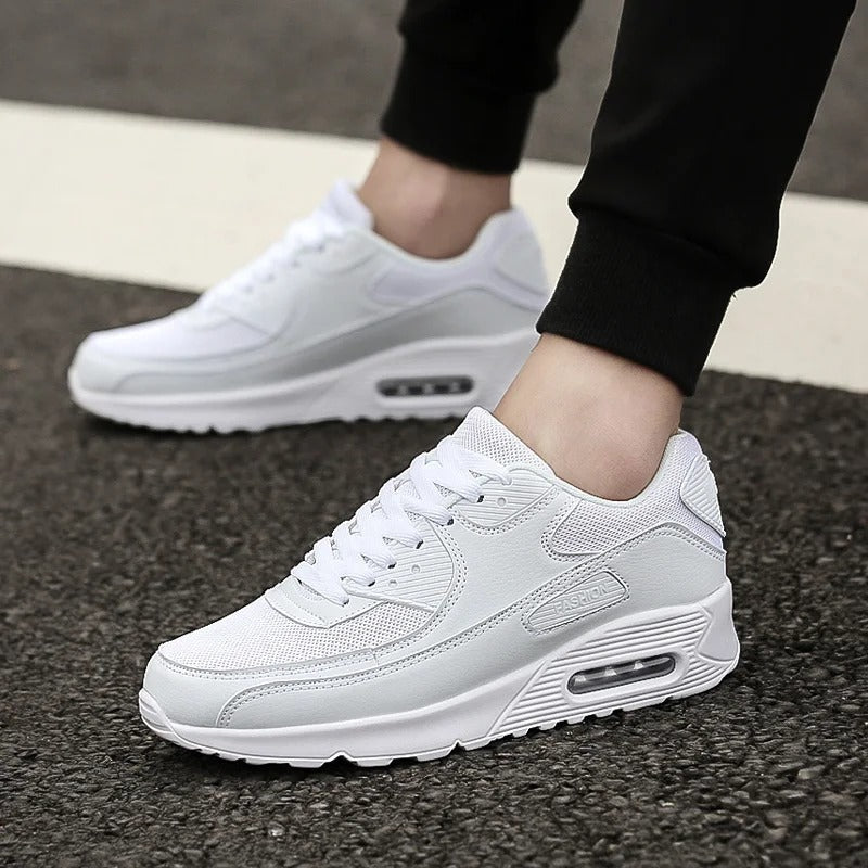Jasper | Witte leren hoge zool herensneakers in de kleur Wit 1 voor heren in stijl geschikt voor alle seizoenen.