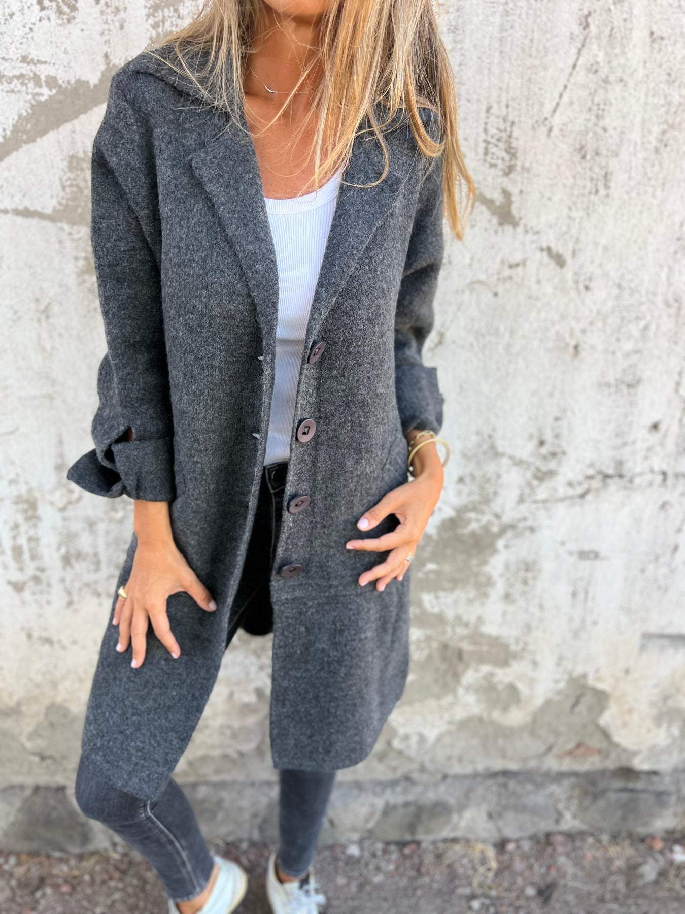 Lange Casual Jas met Stijlvolle Revers – Elegante Damesjas voor Elke Gelegenheid