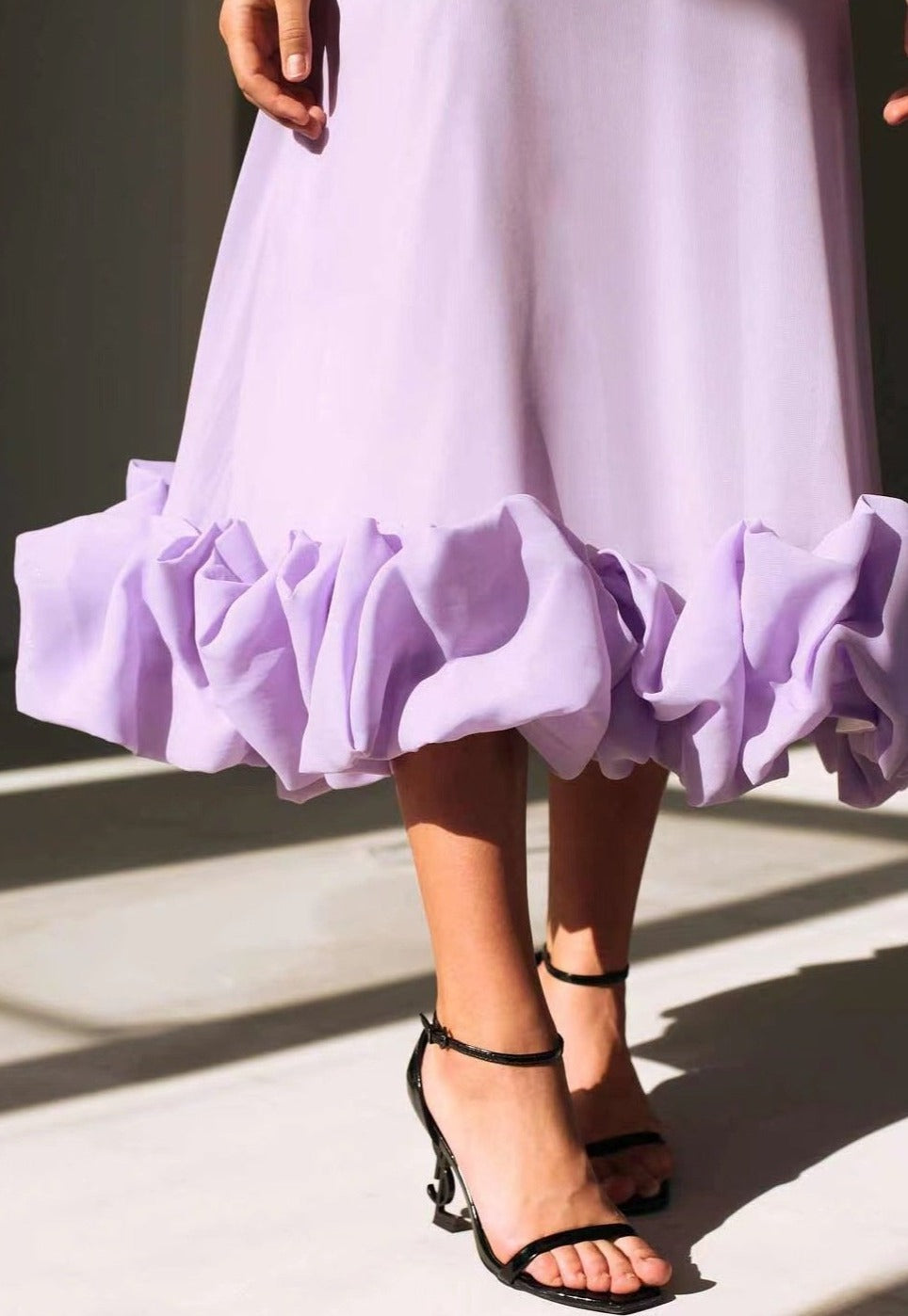 Nova Elegante Midi-Jurk voor Stralende Vrouwen