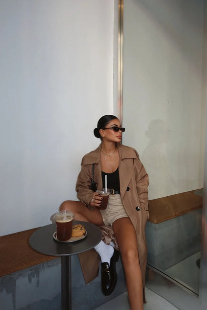 Trenchcoat Dames Warm en Stijlvol met Klassiek Design