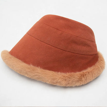 Klara | Klassiek & stijlvol winter vissershoedje in de kleur Caramel voor dames in Heritage stijl ideaal voor de winter