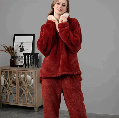 Donzige Fleece Pyjamaset voor Vrouwen Nachtwear