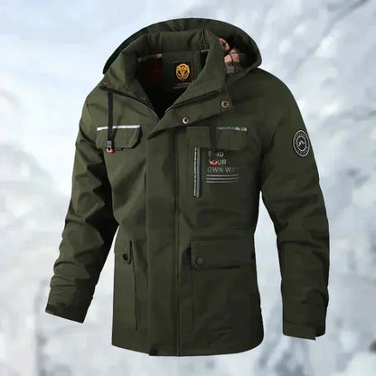 Legend | Waterdichte Jas voor Heren in de kleur Donkergroen voor heren in Outdoor stijl ideaal voor de winter