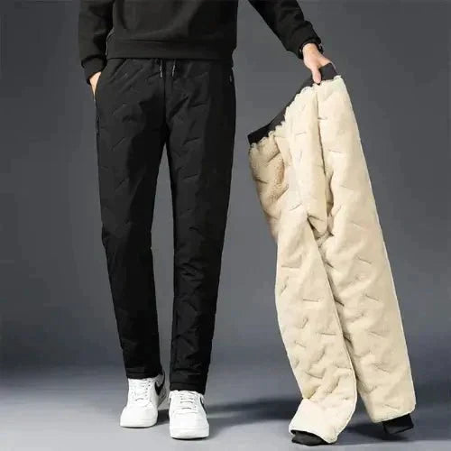 Leonard | Thermische Joggingbroek voor heren in de kleur Zwart voor heren in Lounge stijl ideaal voor de herfst.