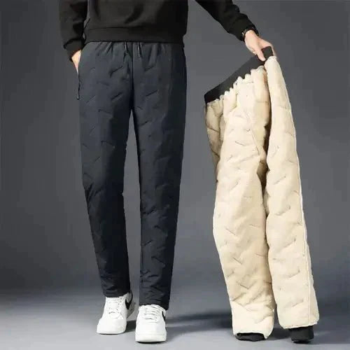 Leonard | Thermische Joggingbroek voor heren in de kleur Zwart voor heren in Lounge stijl ideaal voor de herfst.