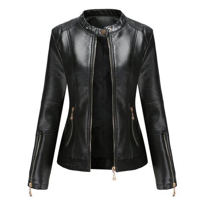 Lotte | Stijlvolle leren jas in de kleur Zwart voor dames in stijl ideaal voor de herfst.