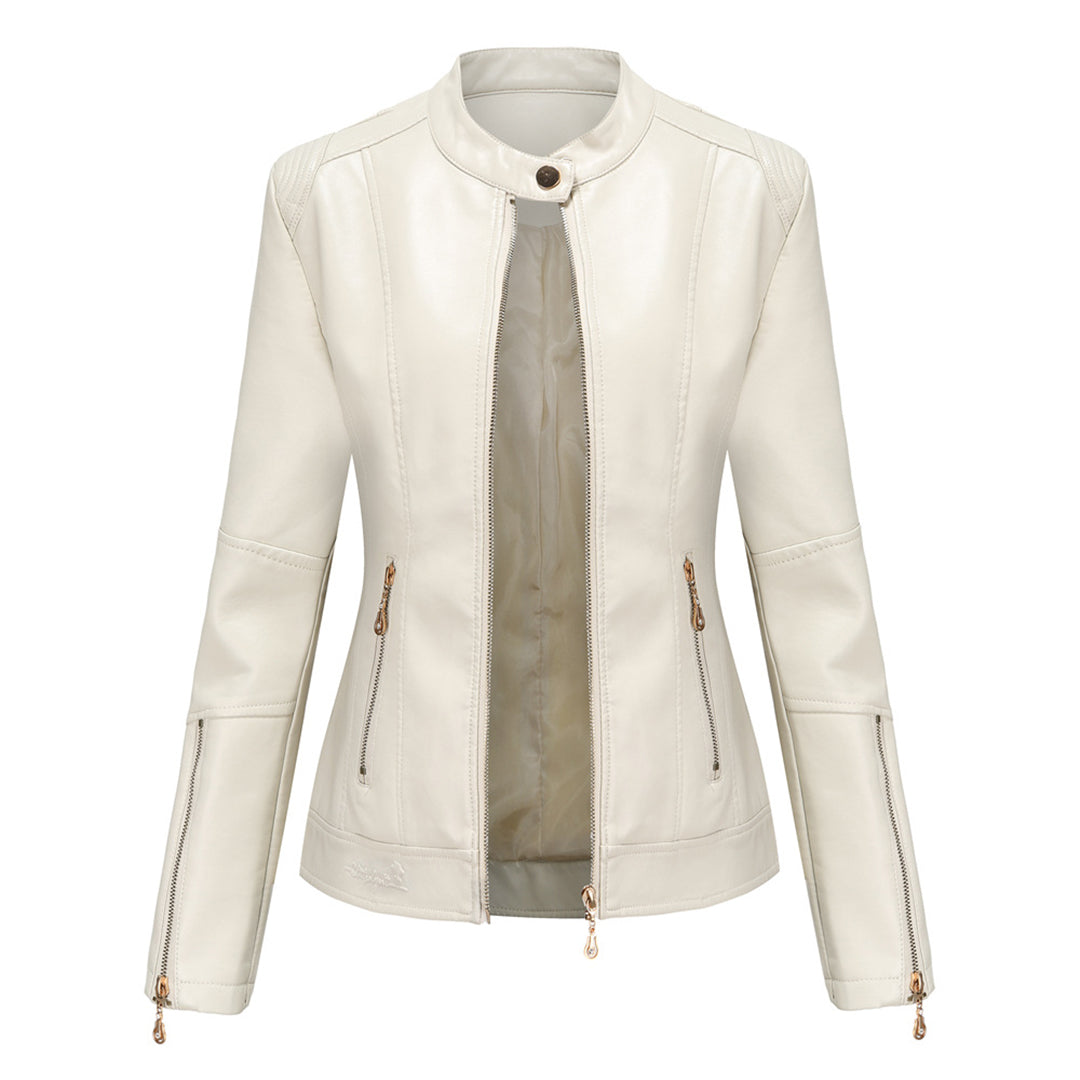 Lotte | Stijlvolle leren jas in de kleur Zwart voor dames in stijl ideaal voor de herfst.