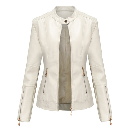 Lotte | Stijlvolle leren jas in de kleur Zwart voor dames in stijl ideaal voor de herfst.