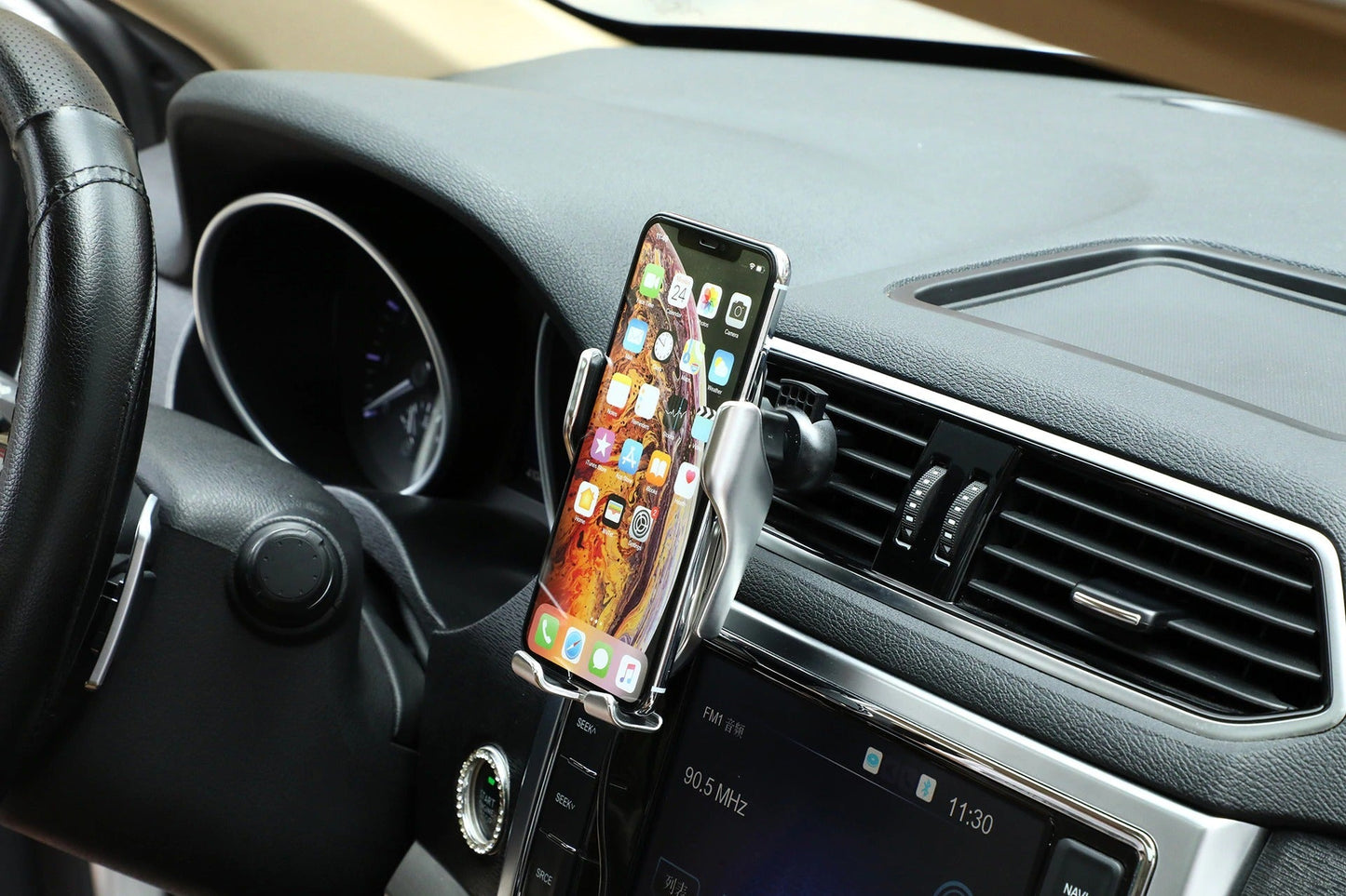 Automatische Telefoonhouder met Draadloze Oplader en Sterke Grip