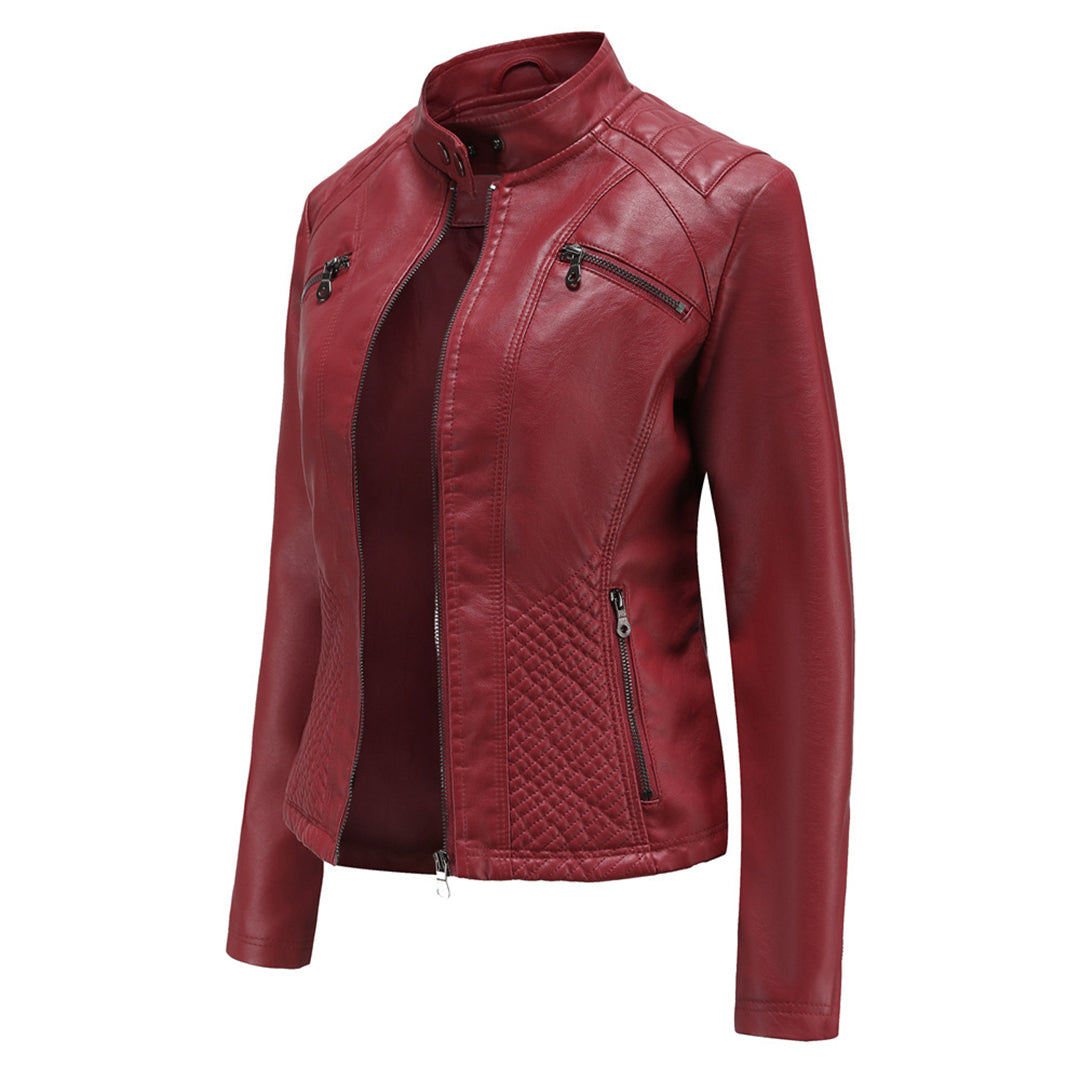 Luna | Verfijnd leren jack voor dames in de kleur Zwart voor dames in stijl ideaal voor de herfst.