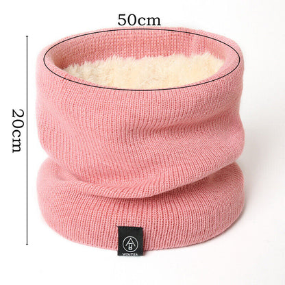 Mieke | Warme & stijlvolle nekwarmer in de kleur Zwart voor dames in Lounge stijl ideaal voor de winter