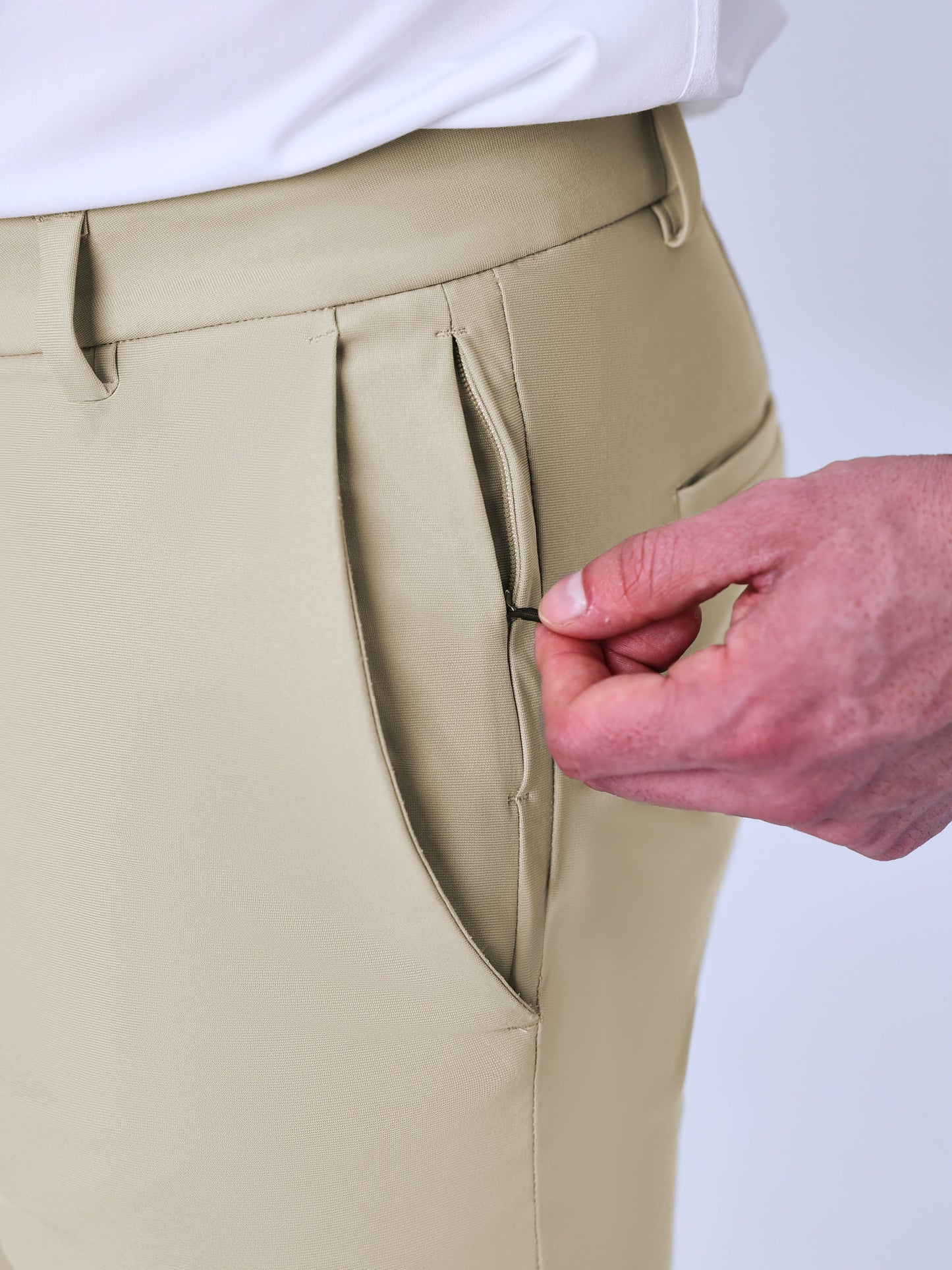 Mike | Slanke broek in de kleur Bruin voor heren in stijl geschikt voor alle seizoenen.