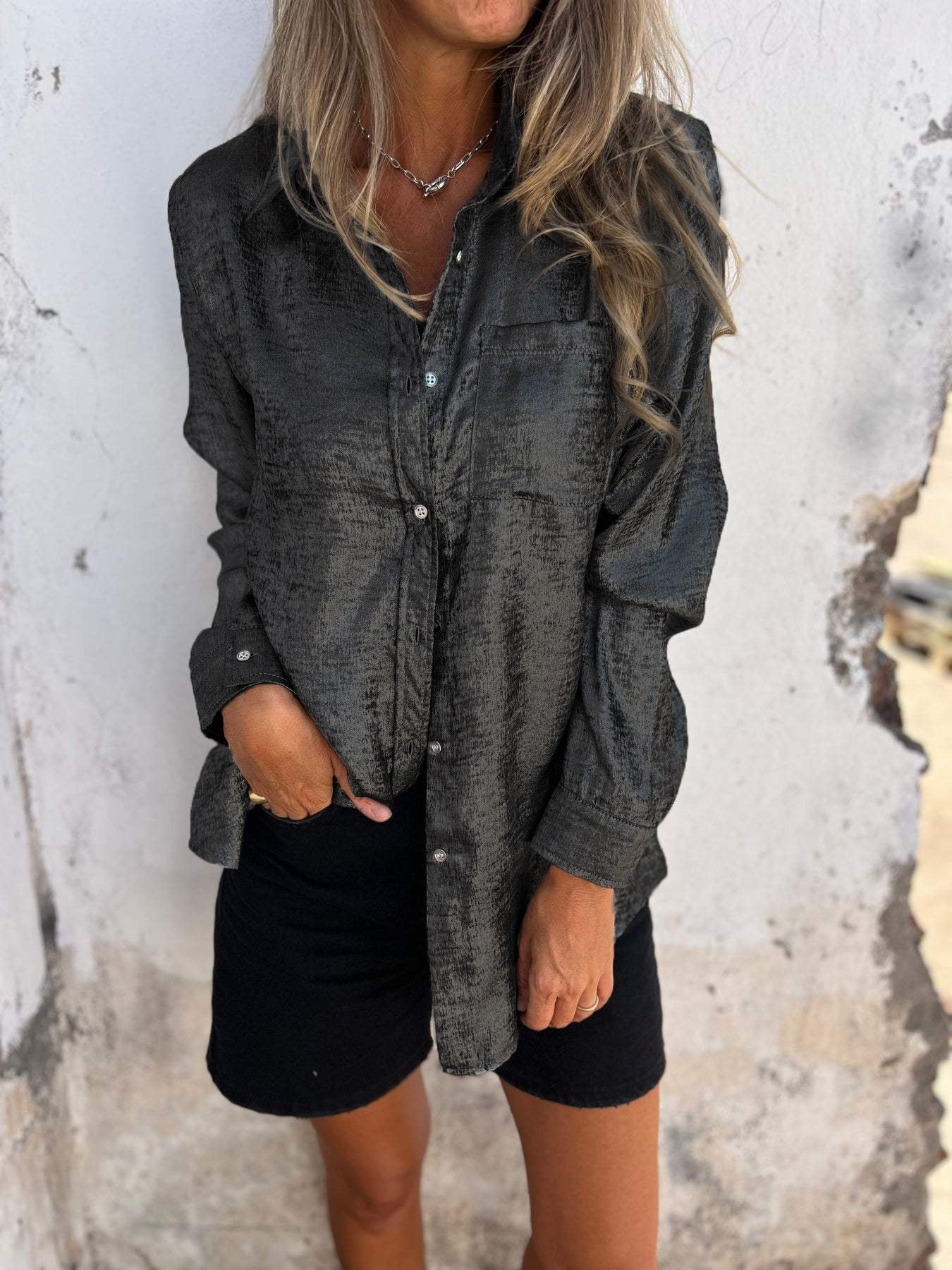 Dames Blouse – Oversized Shirt met Glanzende Textuur – Casual & Chic