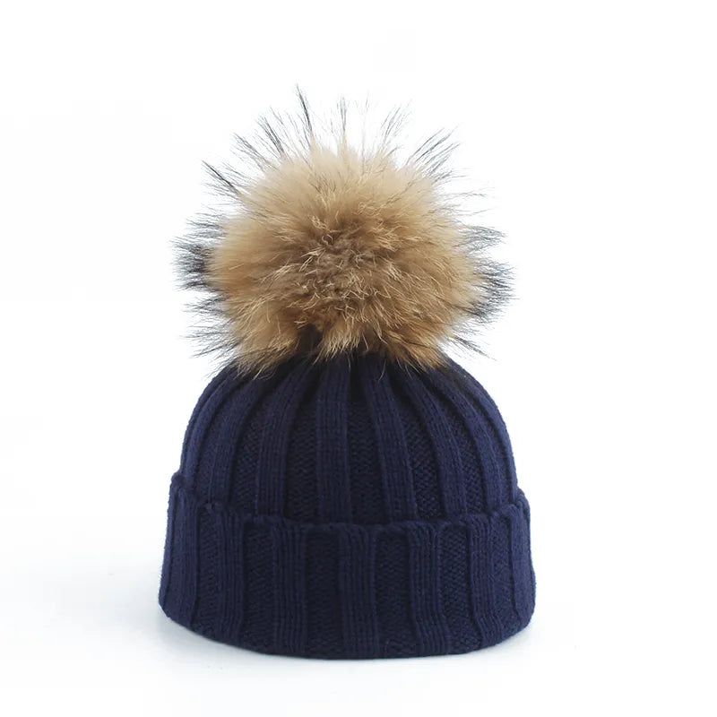 Warme Winter Muts met Pom-Poms Felina Stijl