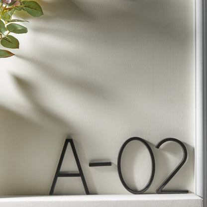 Zwarte Huisnummers met Zwevend Design Modern