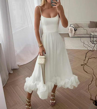 Nova Elegante Midi-Jurk voor Stralende Vrouwen