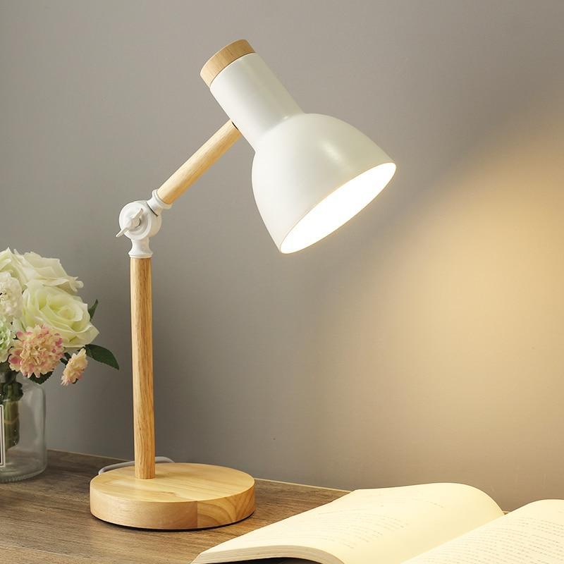 Sobere Houten Tafellamp Scandinavisch Design