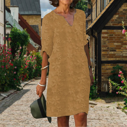 Renée | Elegante V-hals zomerjurk met bloemmotief