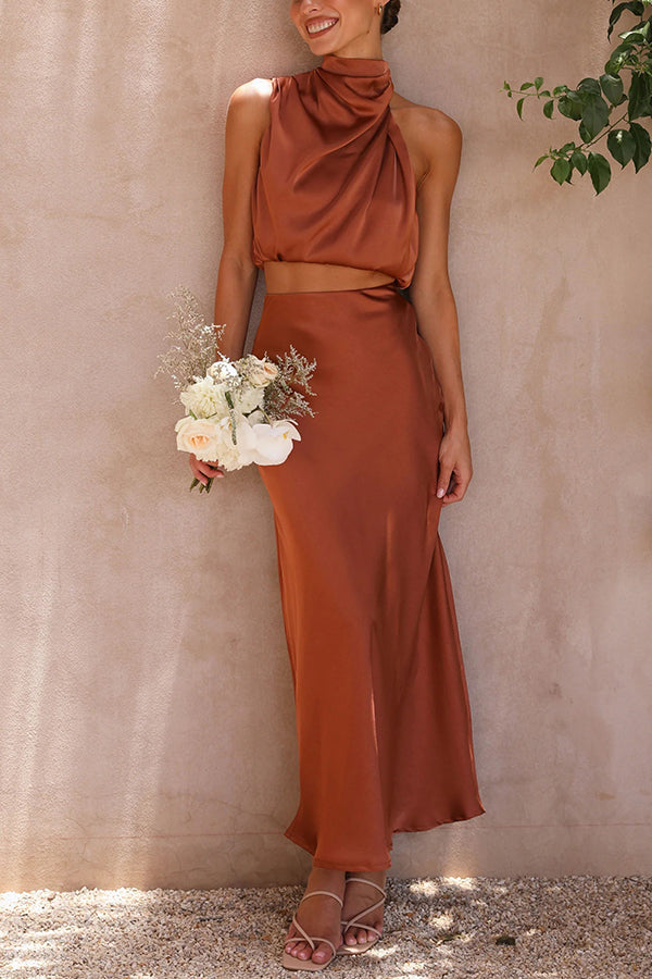 Satijnen Two-Piece Set met Haltertop en Maxi Rok