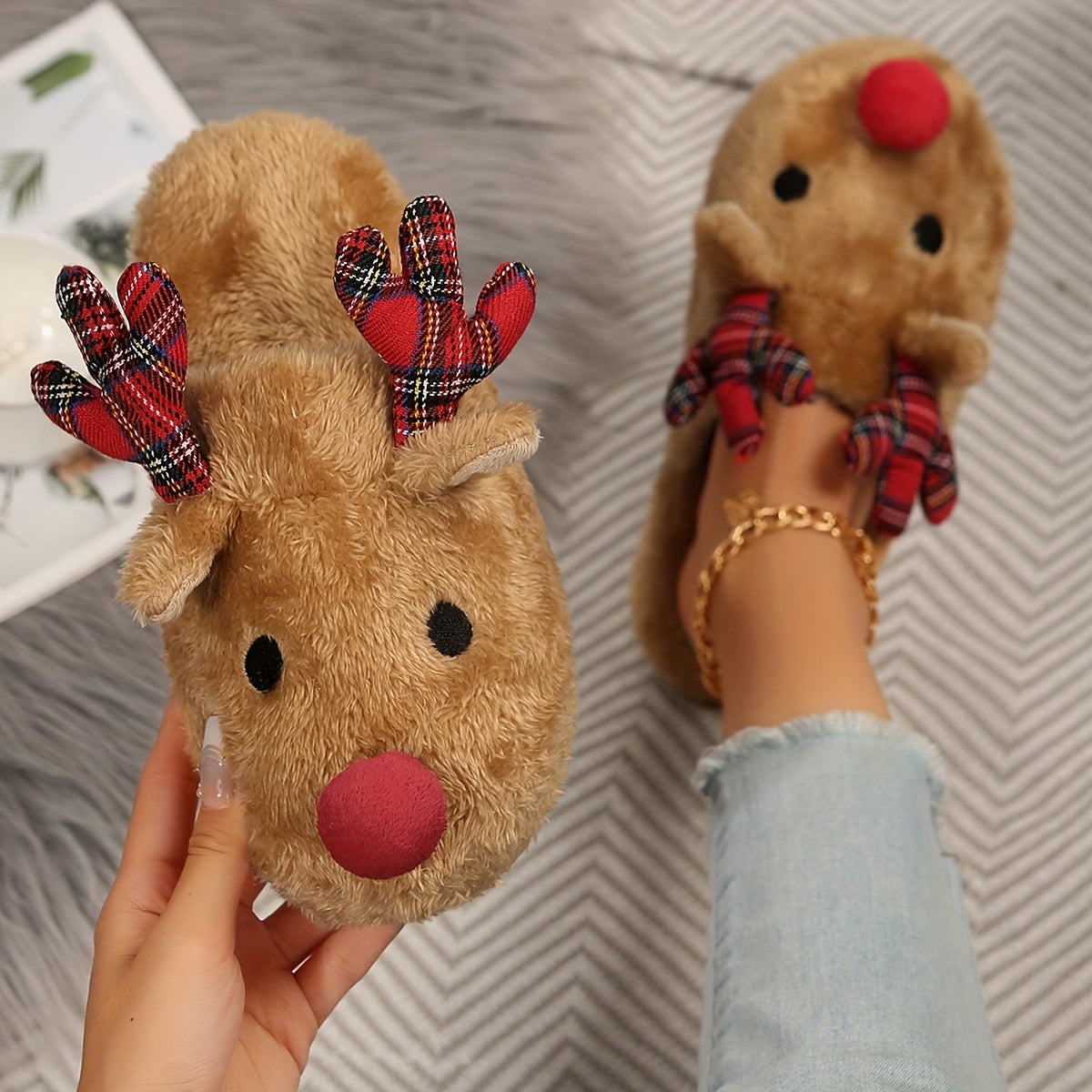Kerst Pluche Slippers Rendier voor Dames Warm en Gezellig - Mode Vibes