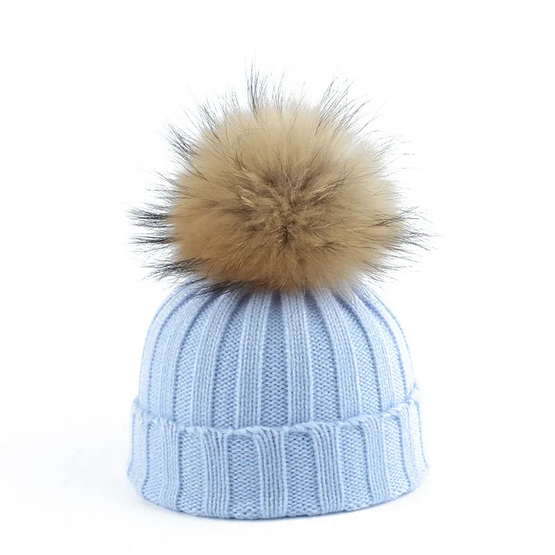 Warme Winter Muts met Pom-Poms Felina Stijl