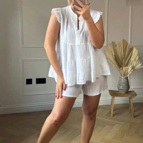 Vrouwelijke Top met Ruches en Broek Set - Mode Vibes