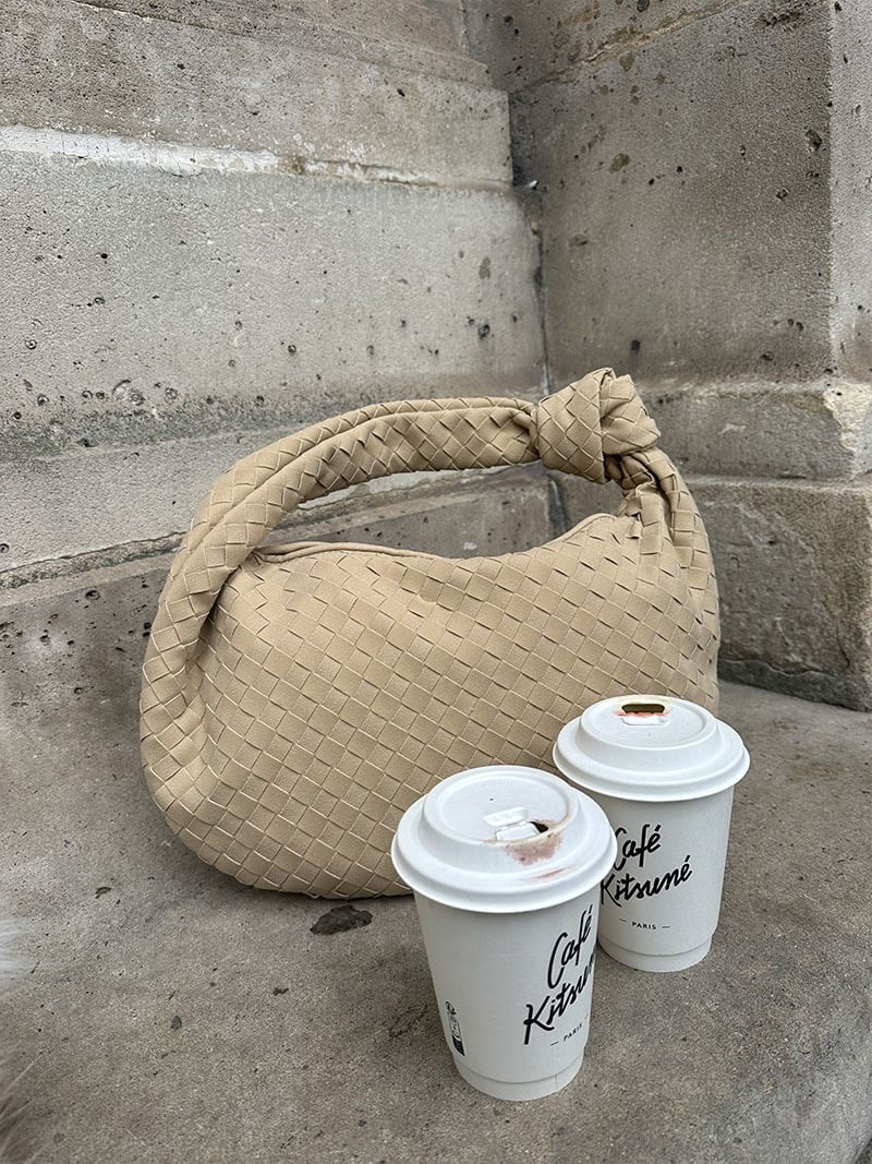 Gevlochten Hobo-Tas met Knoopdetail Stijlvol Zwart