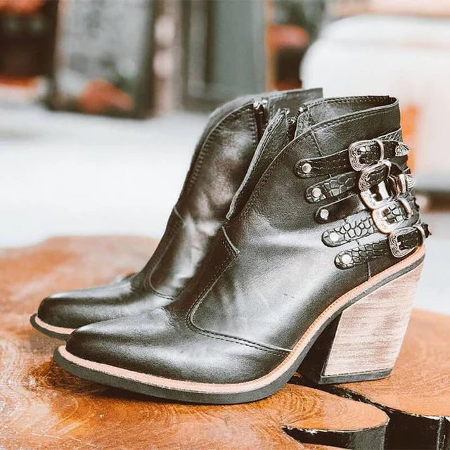 Dames Enkellaarsjes met V-Snit en Gesp Detail Leer Zwart - Mode Vibes