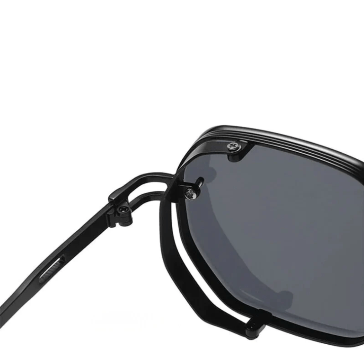 Heren Zonnebril Met Stijlvol Frame en UV Bescherming