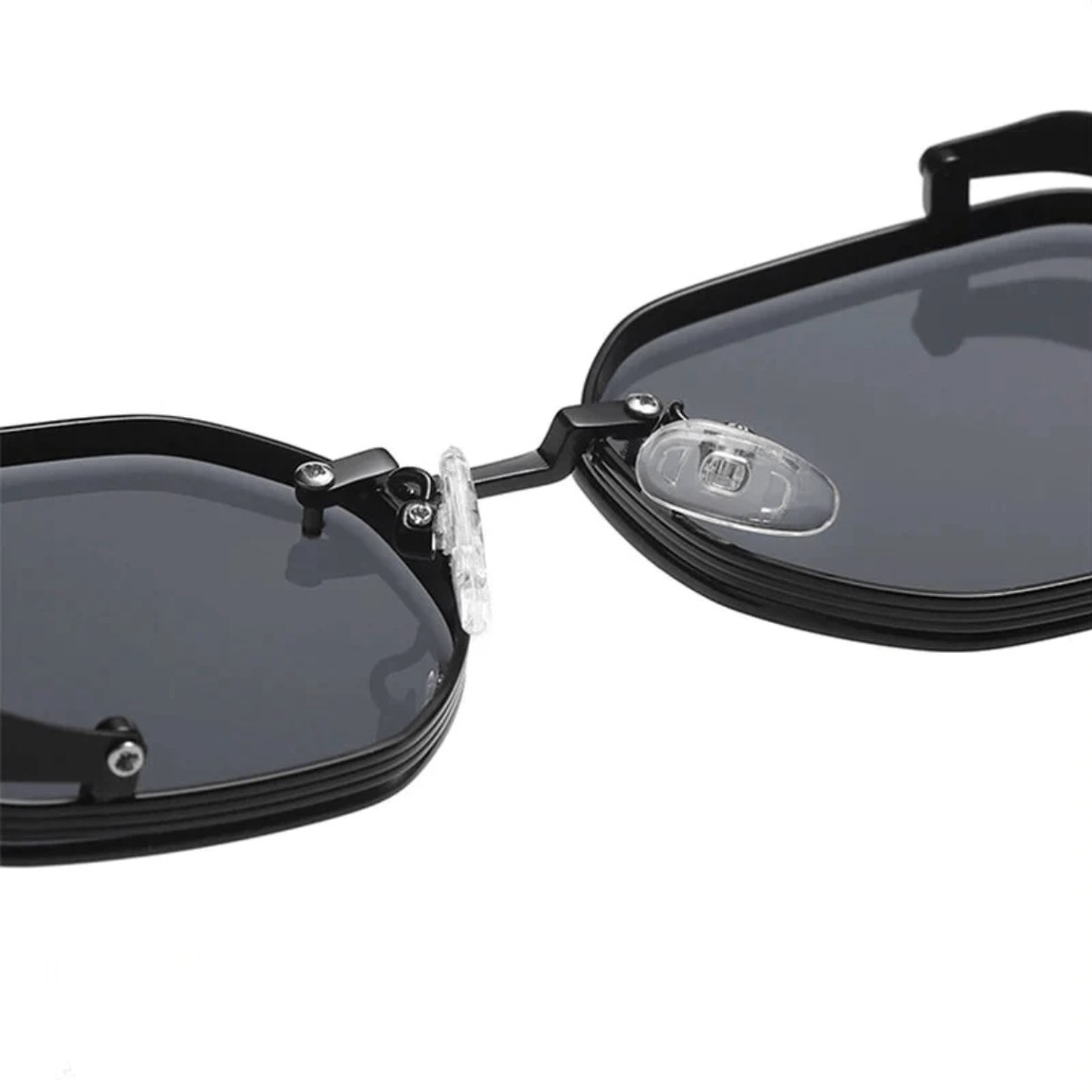 Heren Zonnebril Met Stijlvol Frame en UV Bescherming