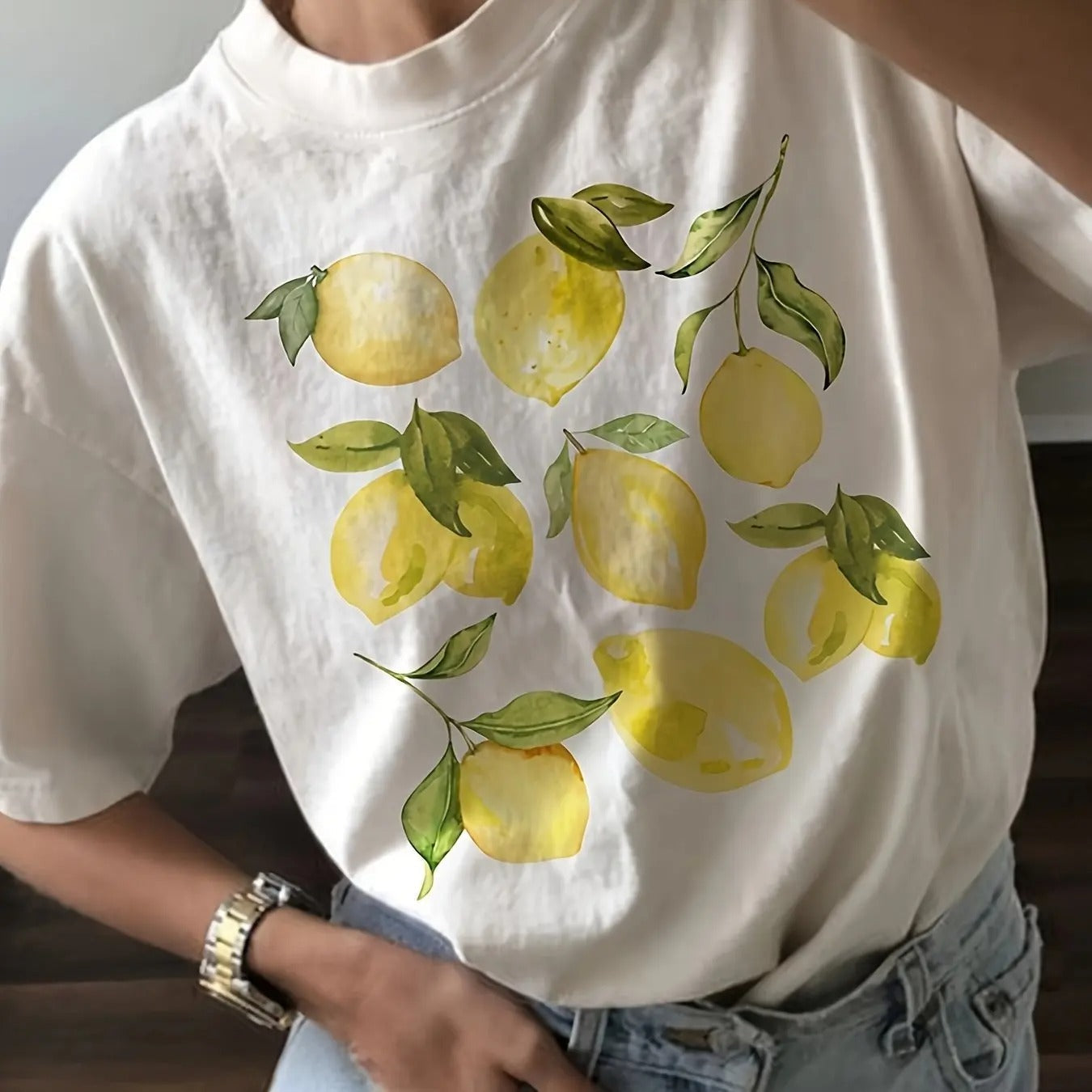 T-shirt met Citroenprint Zoete Zomerse Bloemen - Mode Vibes