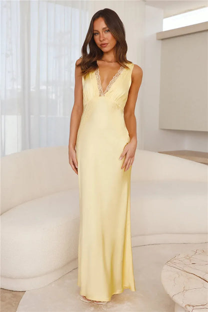 Maxi Jurk V-Hals Glanzend Satijnen Look