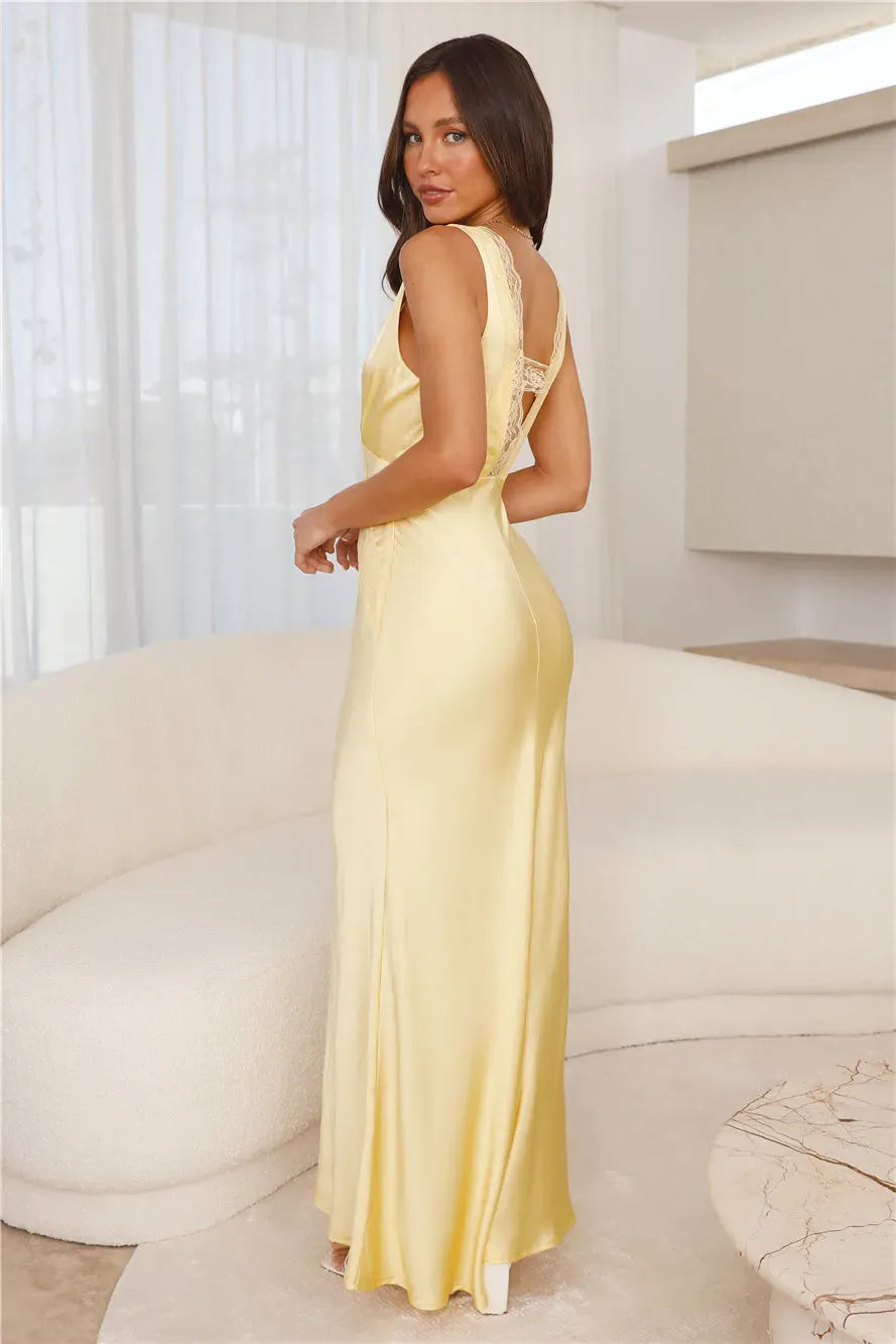 Maxi Jurk V-Hals Glanzend Satijnen Look