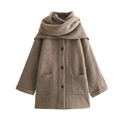 Dania | Cappotto in maglia con sciarpa